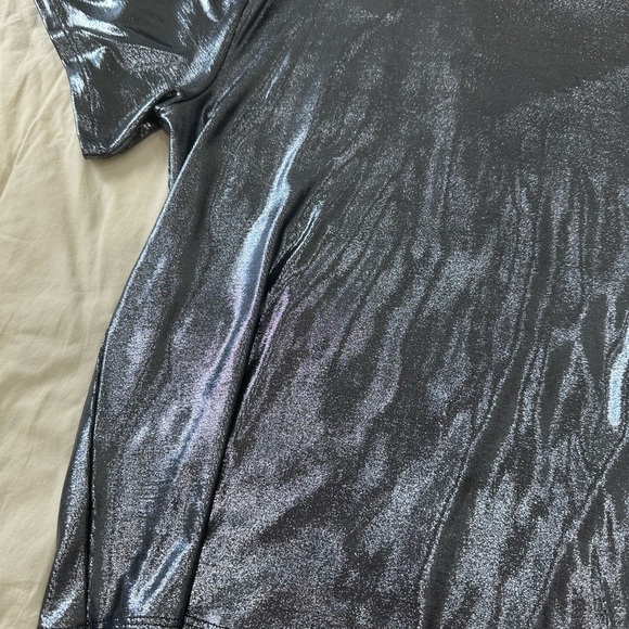H&M Shimmering Silver Short Sleeve Top - Picture 5 of 9